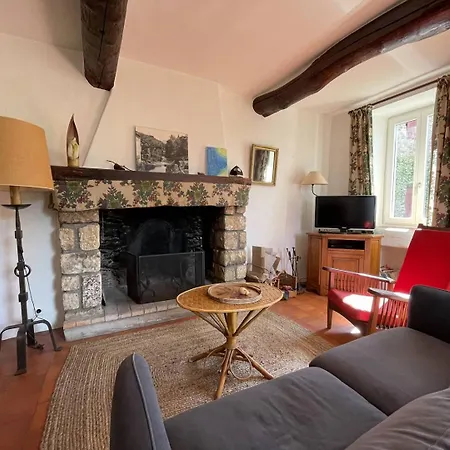La Bellevue Villa *